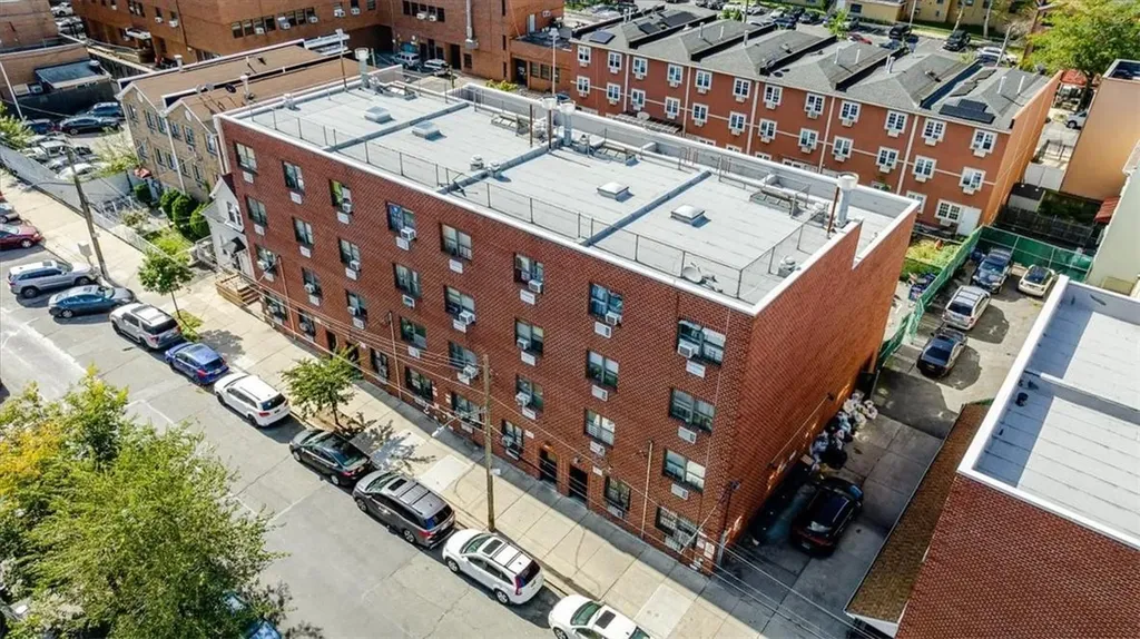941 Croes Avenue Bronx NY 10473
