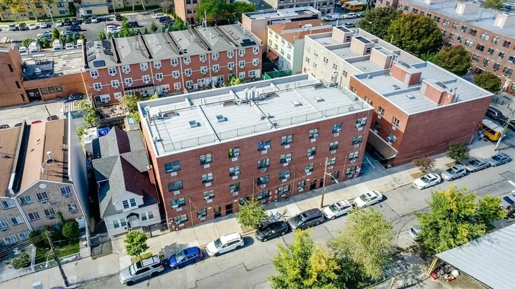 941 Croes Avenue Bronx NY 10473