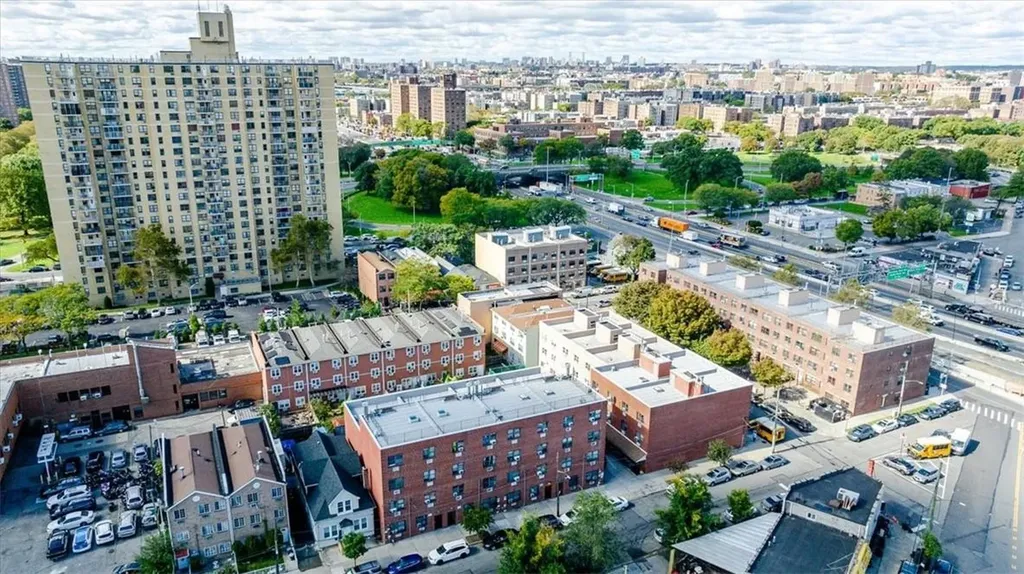 941 Croes Avenue Bronx NY 10473