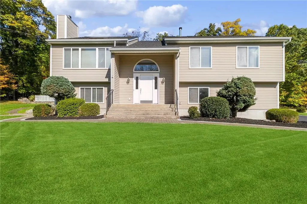 20 Partridge Lane Putnam Valley NY 10579