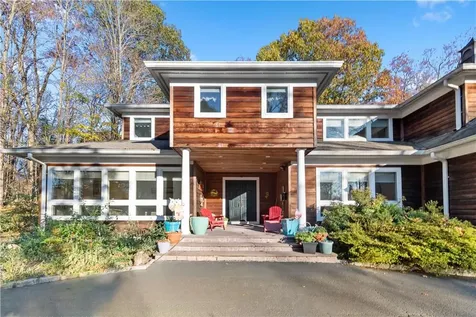 58 Laurel Drive Mount Kisco NY 10549