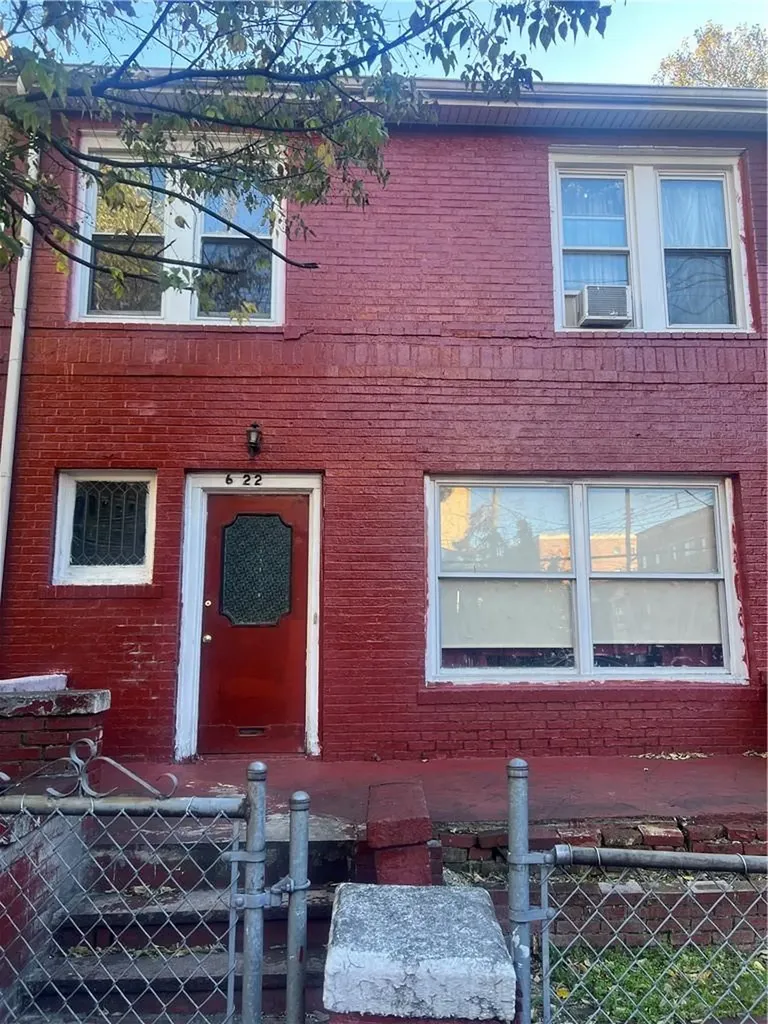 622 E 223rd Street Bronx NY 10466