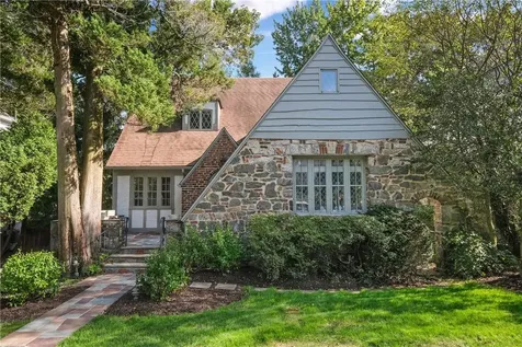 11 Maple Hill Drive Larchmont NY 10538