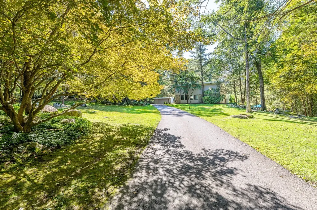26 Cradle Rock Road Pound Ridge NY 10576