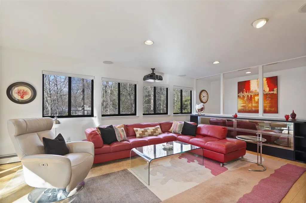 26 Cradle Rock Road Pound Ridge NY 10576