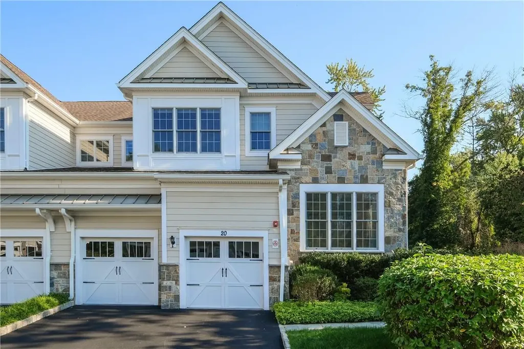 20 Carol Court Rye Brook NY 10573