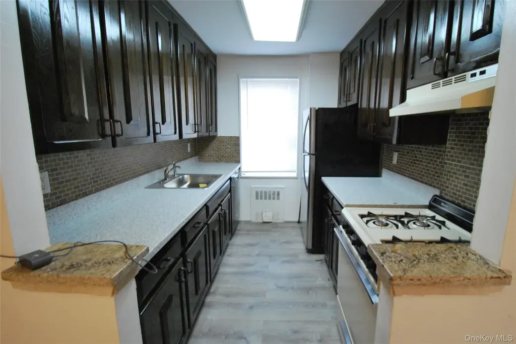 7 Balint Drive Yonkers NY 10710