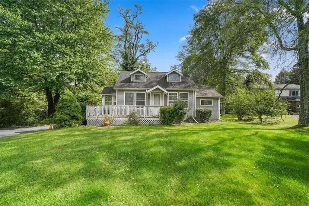1089 State Route 94 New Windsor NY 12553