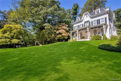 4 Deer Run Sparkill NY 10976