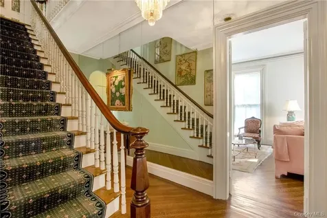 4 Deer Run Sparkill NY 10976
