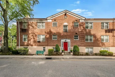 53 Rockledge Road Bronxville NY 10708