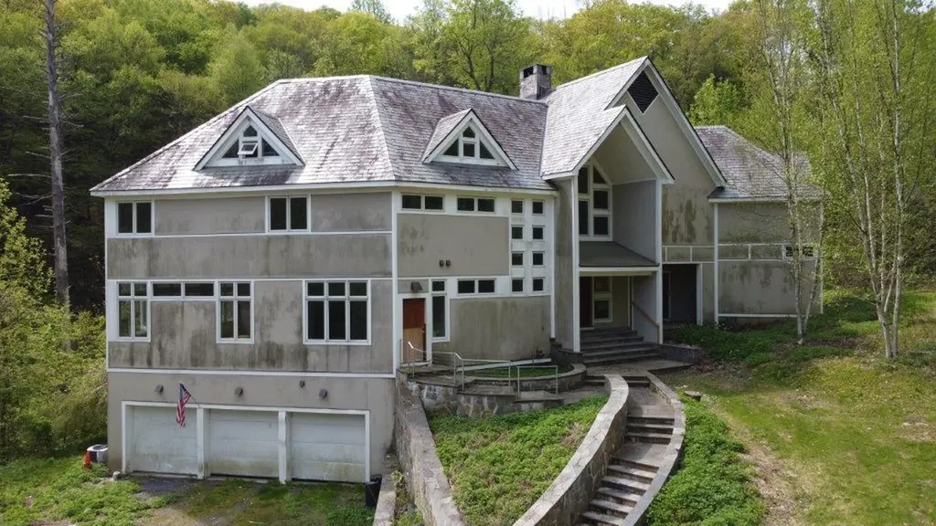 1137 E Mountain Road S Cold Spring NY 10516