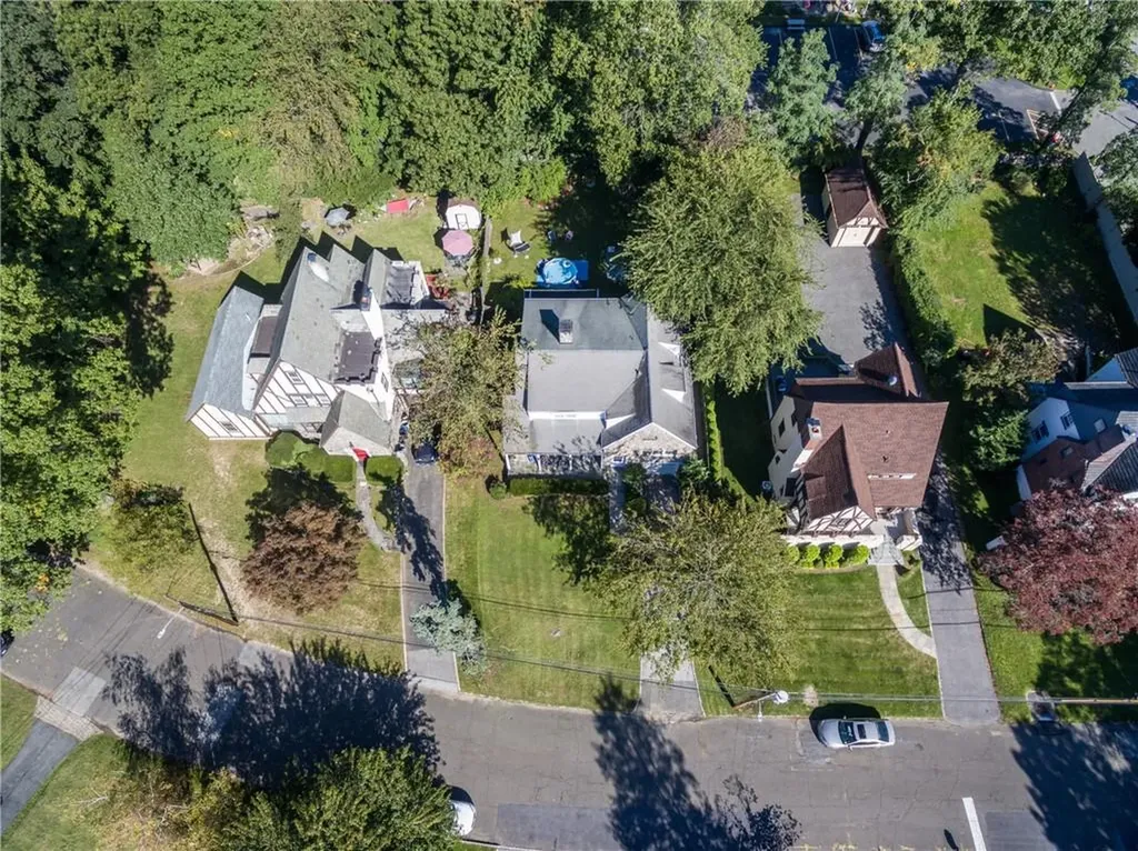 53 Northfield Road New Rochelle NY 10804