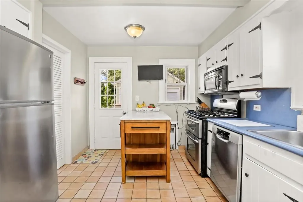 24 Mohegan Road Ossining NY 10562
