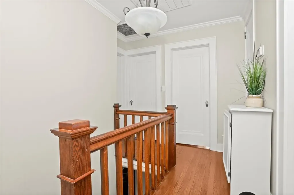 24 Mohegan Road Ossining NY 10562
