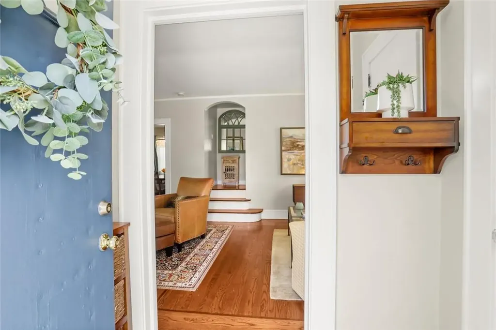 24 Mohegan Road Ossining NY 10562