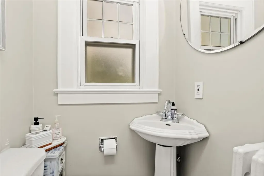 24 Mohegan Road Ossining NY 10562