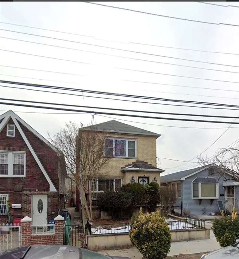 4384 Locust Point Drive Bronx NY 10465