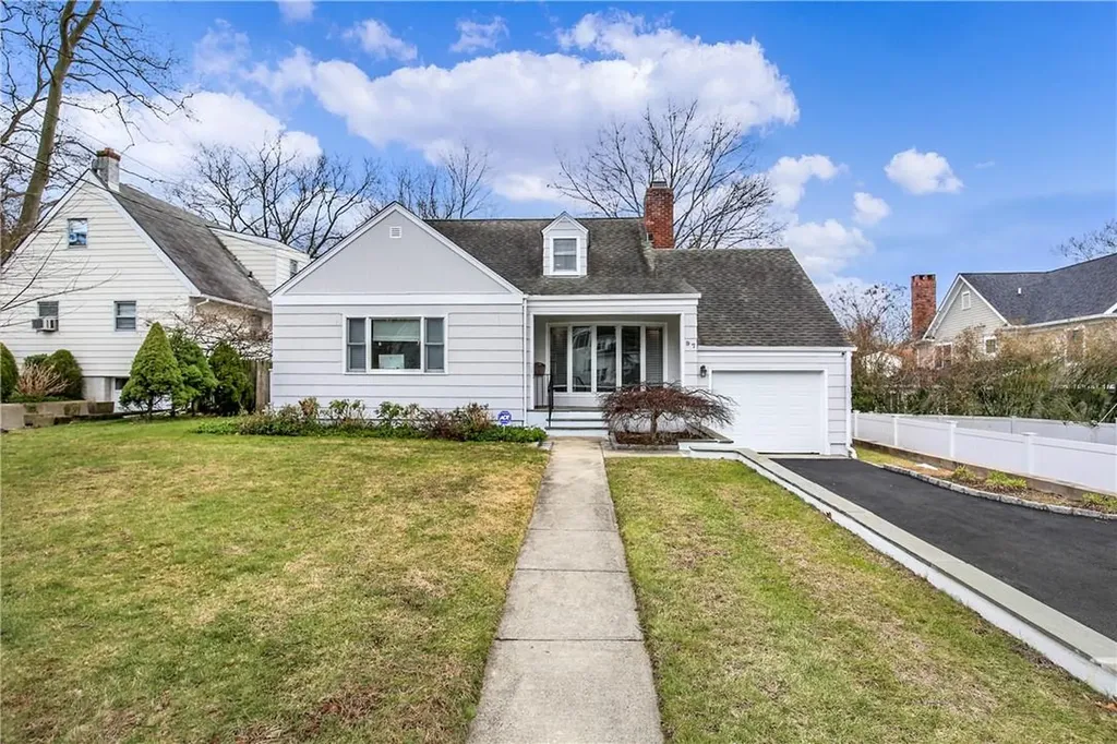 97 Glen Oaks Drive Rye NY 10580