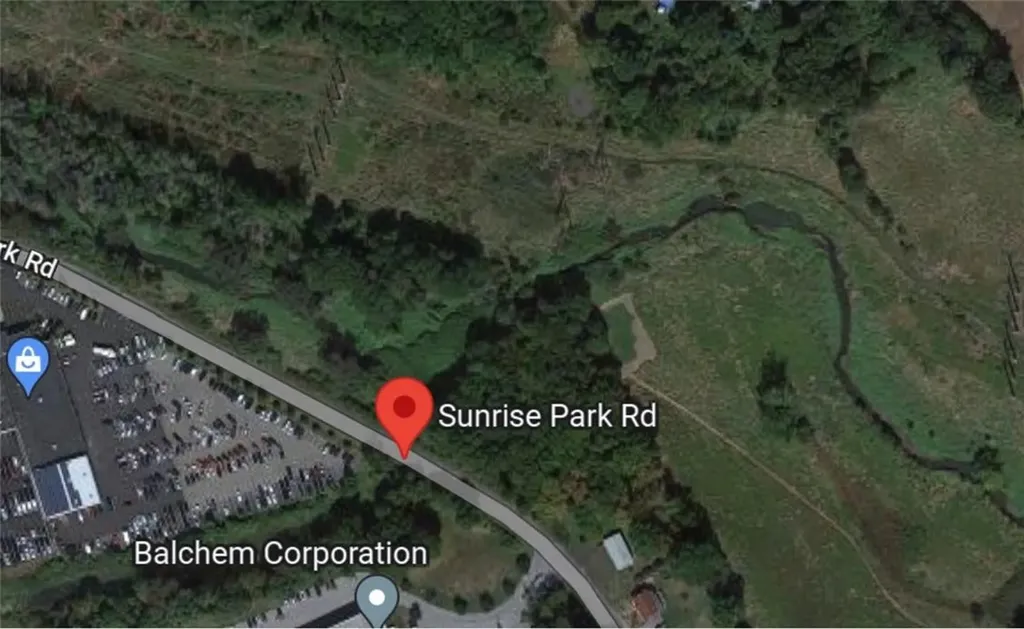 Sunrise Park Road New Hampton NY 10958