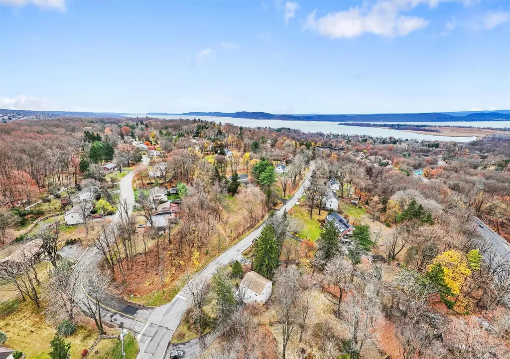191 Cedar Lane Ossining NY 10562