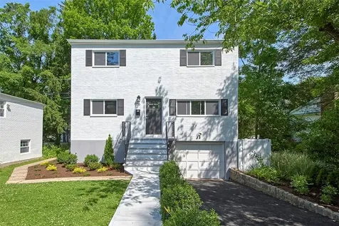 706 Forest Avenue Larchmont NY 10538