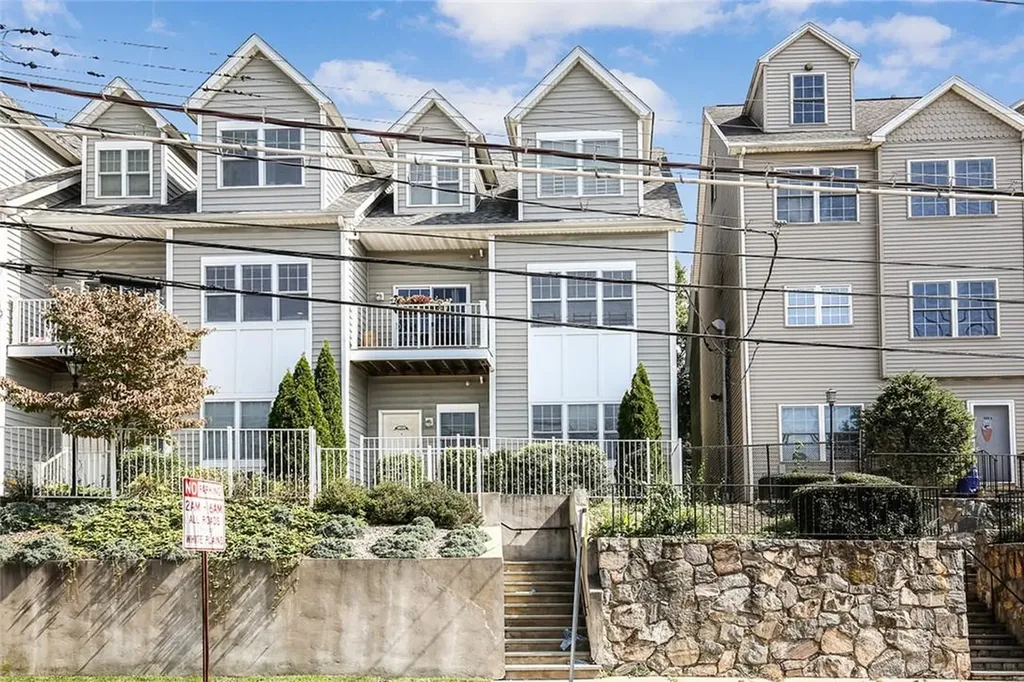 309 W Post Road White Plains NY 10606