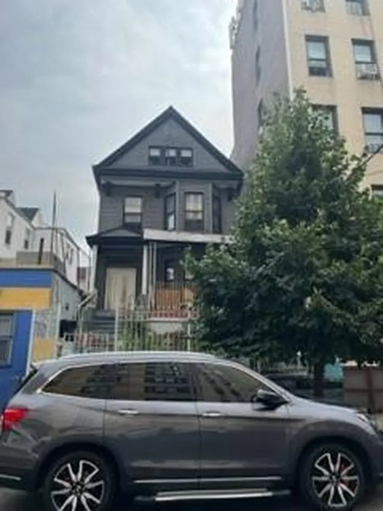 2554 Marion Avenue Bronx NY 10458