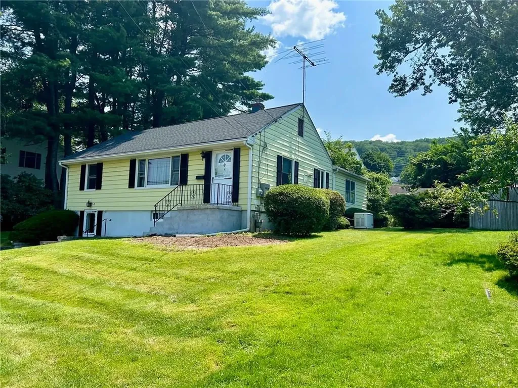 5 Mackey Road Garnerville NY 10923