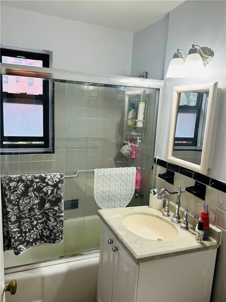 2 Fisher Drive Mount Vernon NY 10552