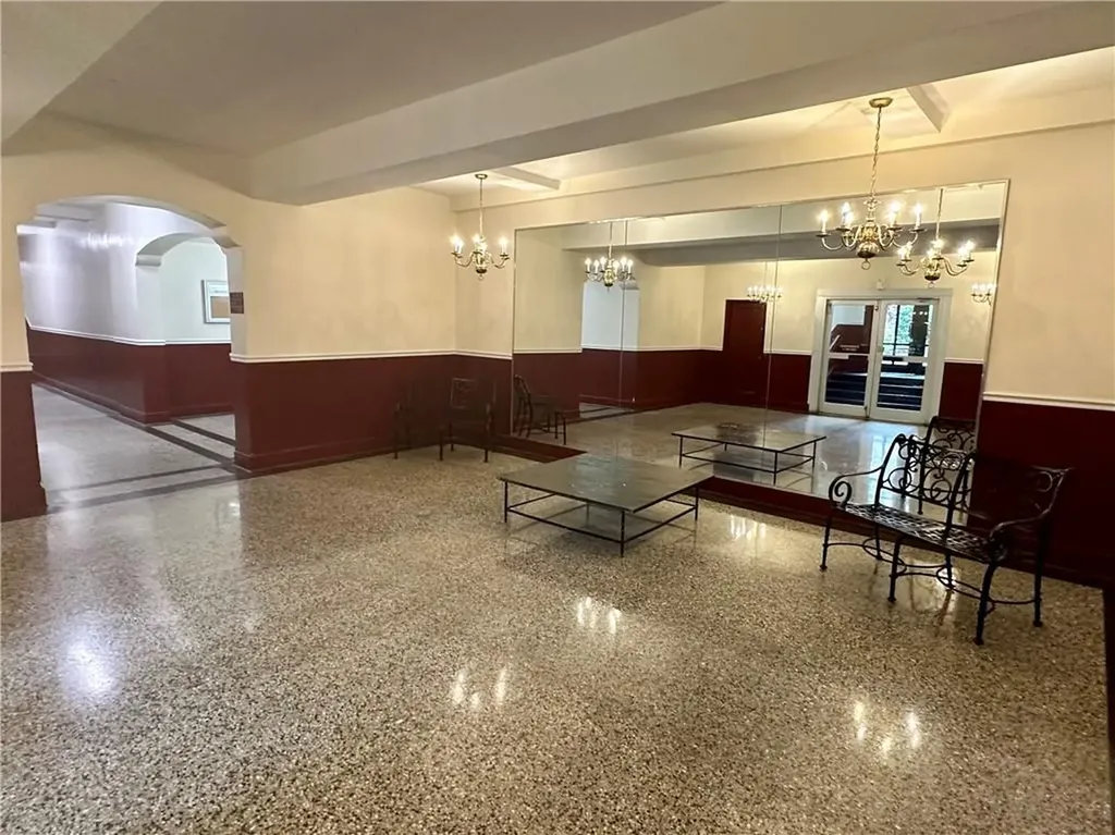 2 Fisher Drive Mount Vernon NY 10552