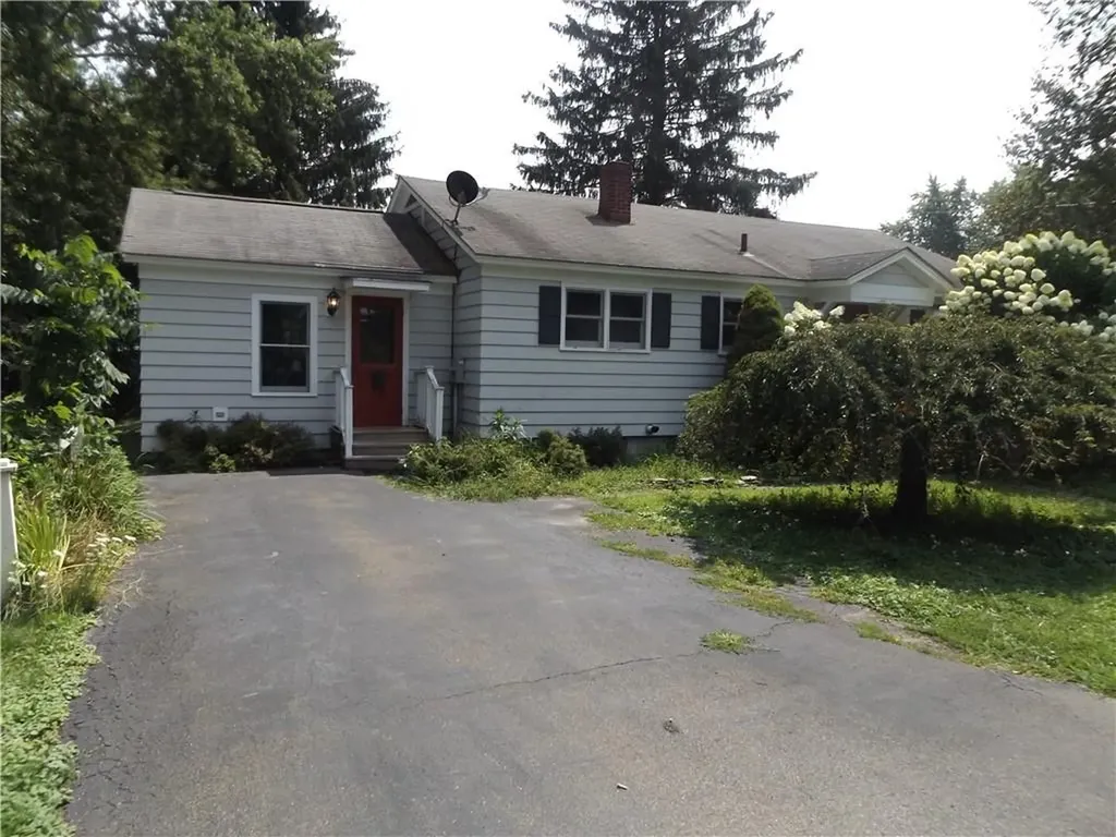 5 Moore Avenue Chatham NY 12037
