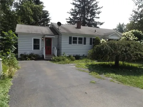 5 Moore Avenue Chatham NY 12037