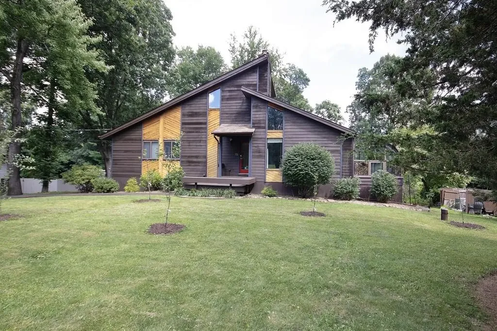 75 Steele Road New Windsor NY 12553