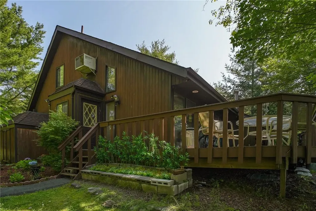 4 Lakeside Drive Monticello NY 12701