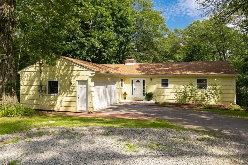 67 Hillis Terrace Poughkeepsie NY 12603