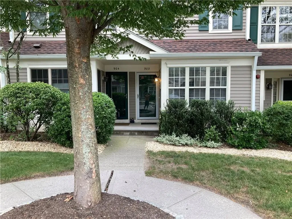 903 Pondside Drive White Plains NY 10607