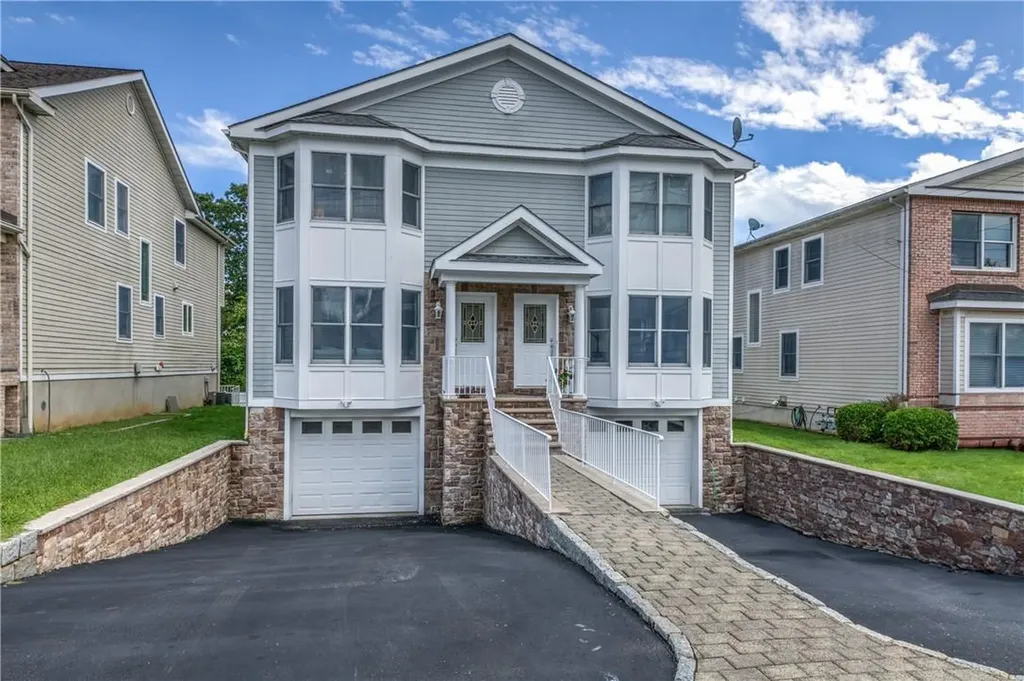 188-190 Woodside Avenue West Harrison NY 10604