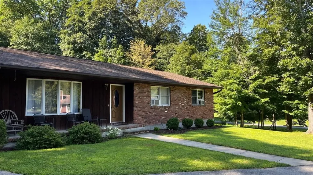 10 Perk And Sons Court Cold Spring NY 10516