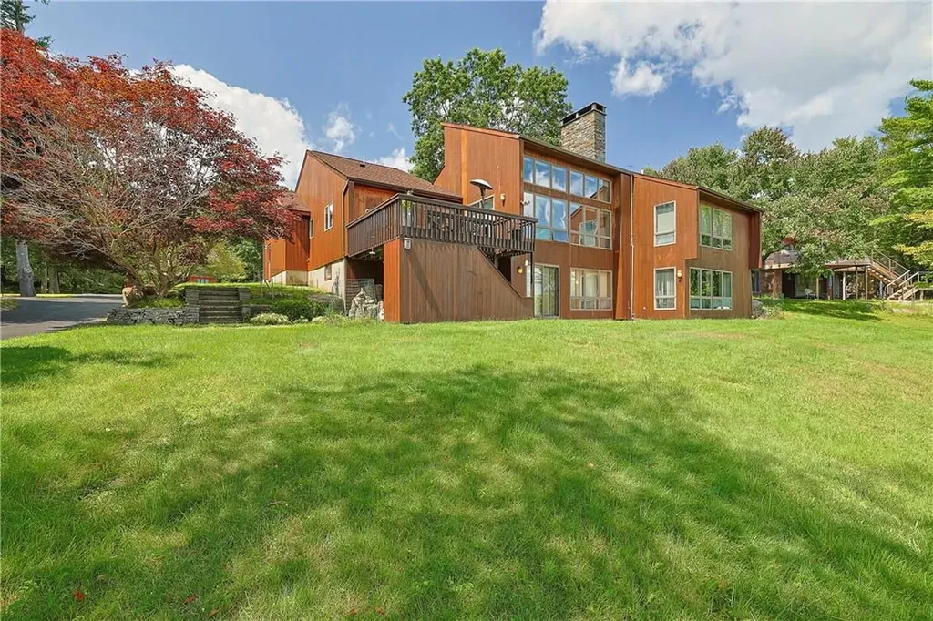 22 Lena Road Forestburgh NY 12777