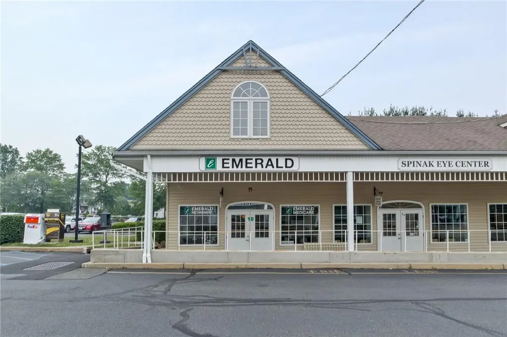 18 Liberty Square Mall Stony Point NY 10980