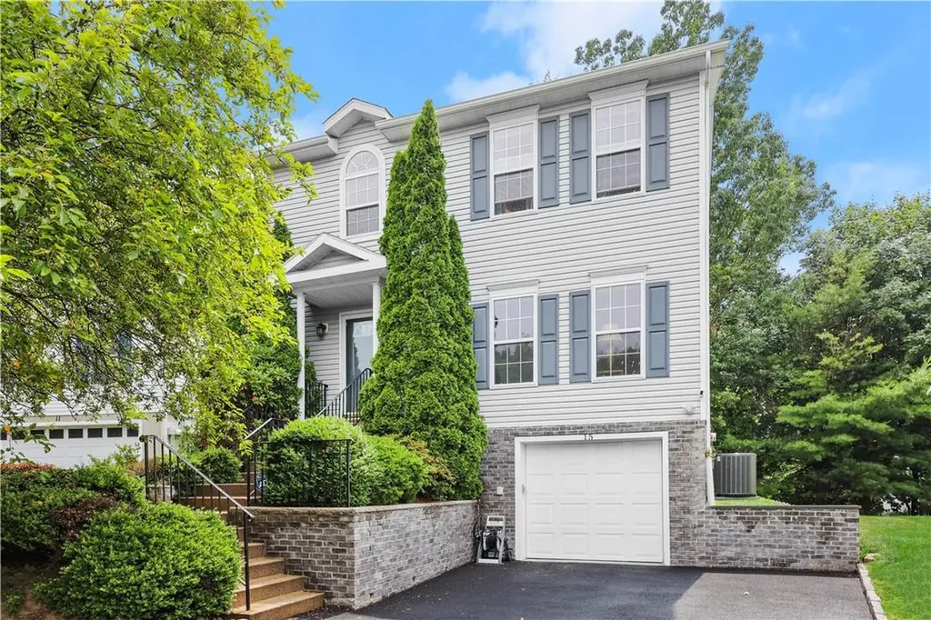 15 Wimbledon Court White Plains NY 10607