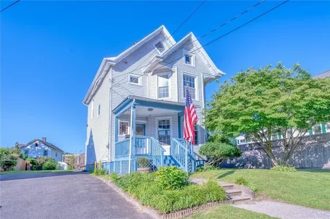 27 Hemlock Avenue Kingston NY 12401