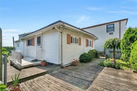 315 Harding Park Bronx NY 10473
