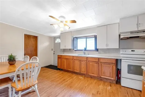 315 Harding Park Bronx NY 10473