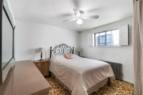 315 Harding Park Bronx NY 10473