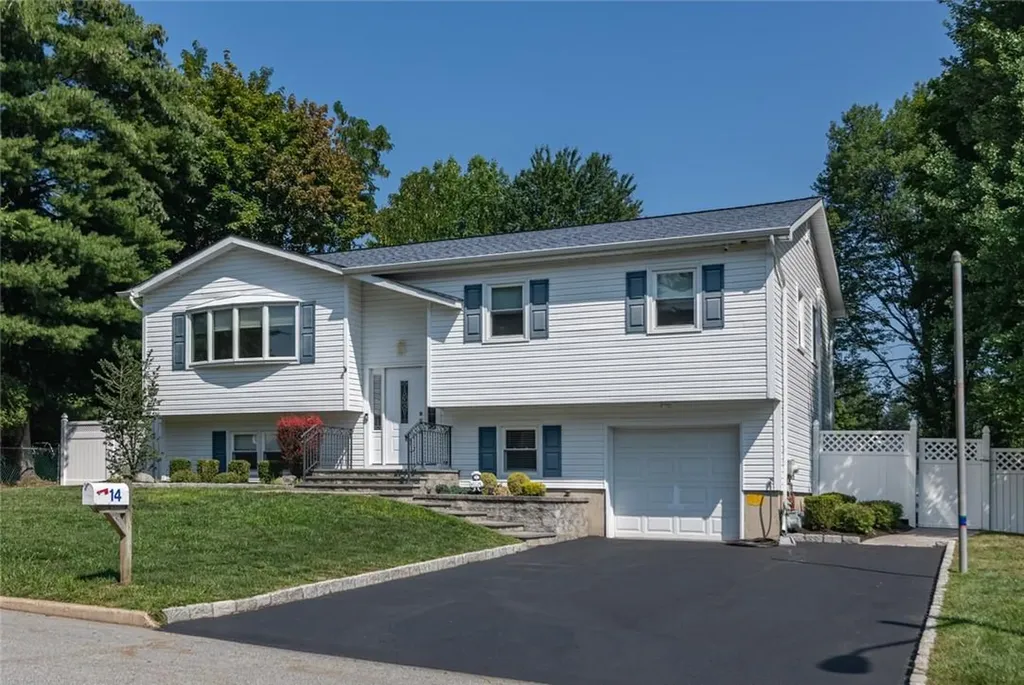 14 Stander Lane Thiells NY 10984