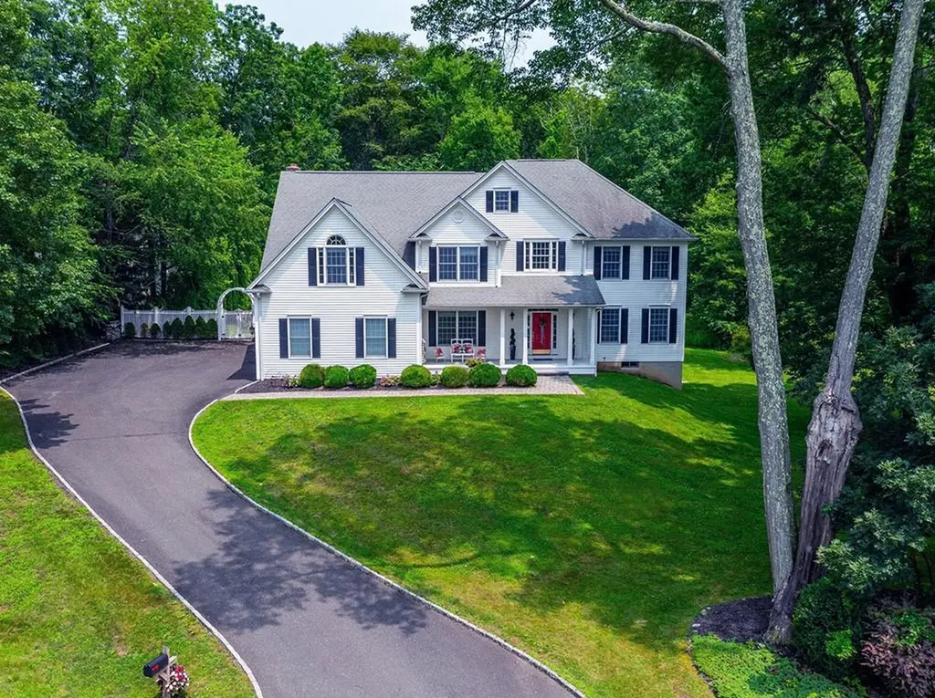 19 Jacobs Lane Bethel CT 06801