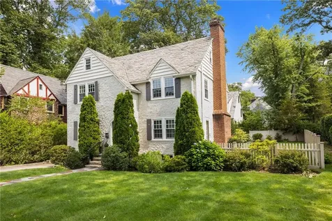59 Findlay Avenue Hartsdale NY 10530