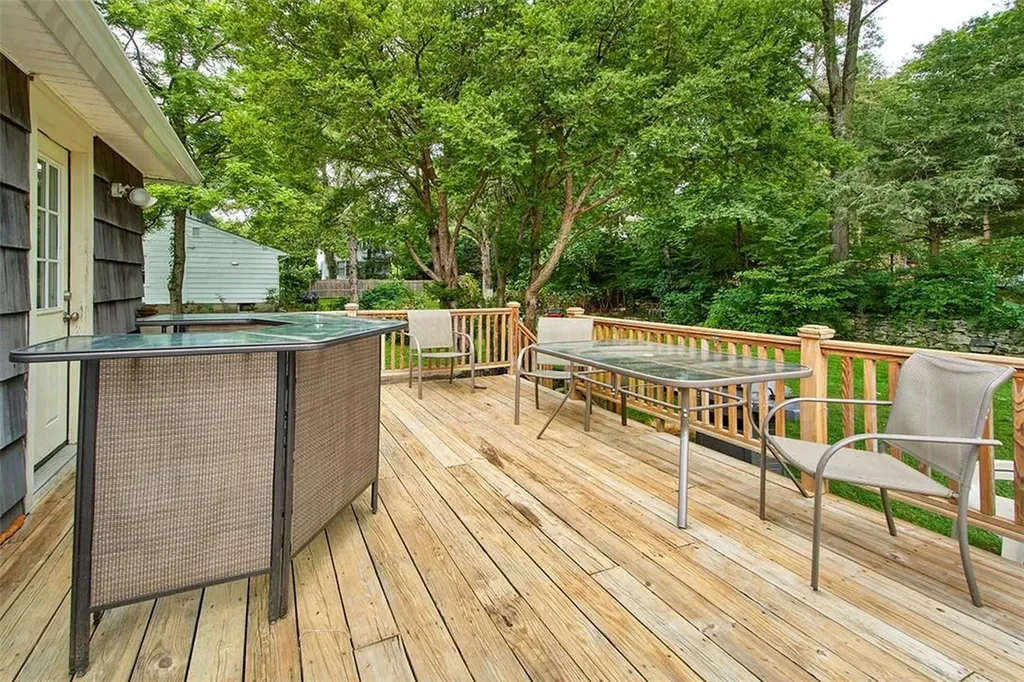 9 Elm Street Chappaqua NY 10514